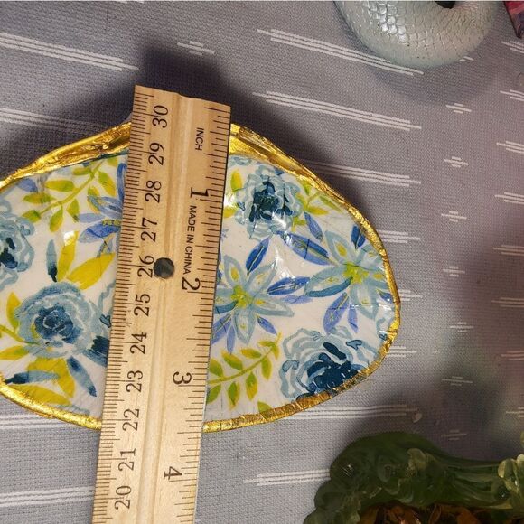 DECOUPAGE CLAM SHELL DECOUPAGE FLOWERS TRINKET DISH - Picture 9 of 10